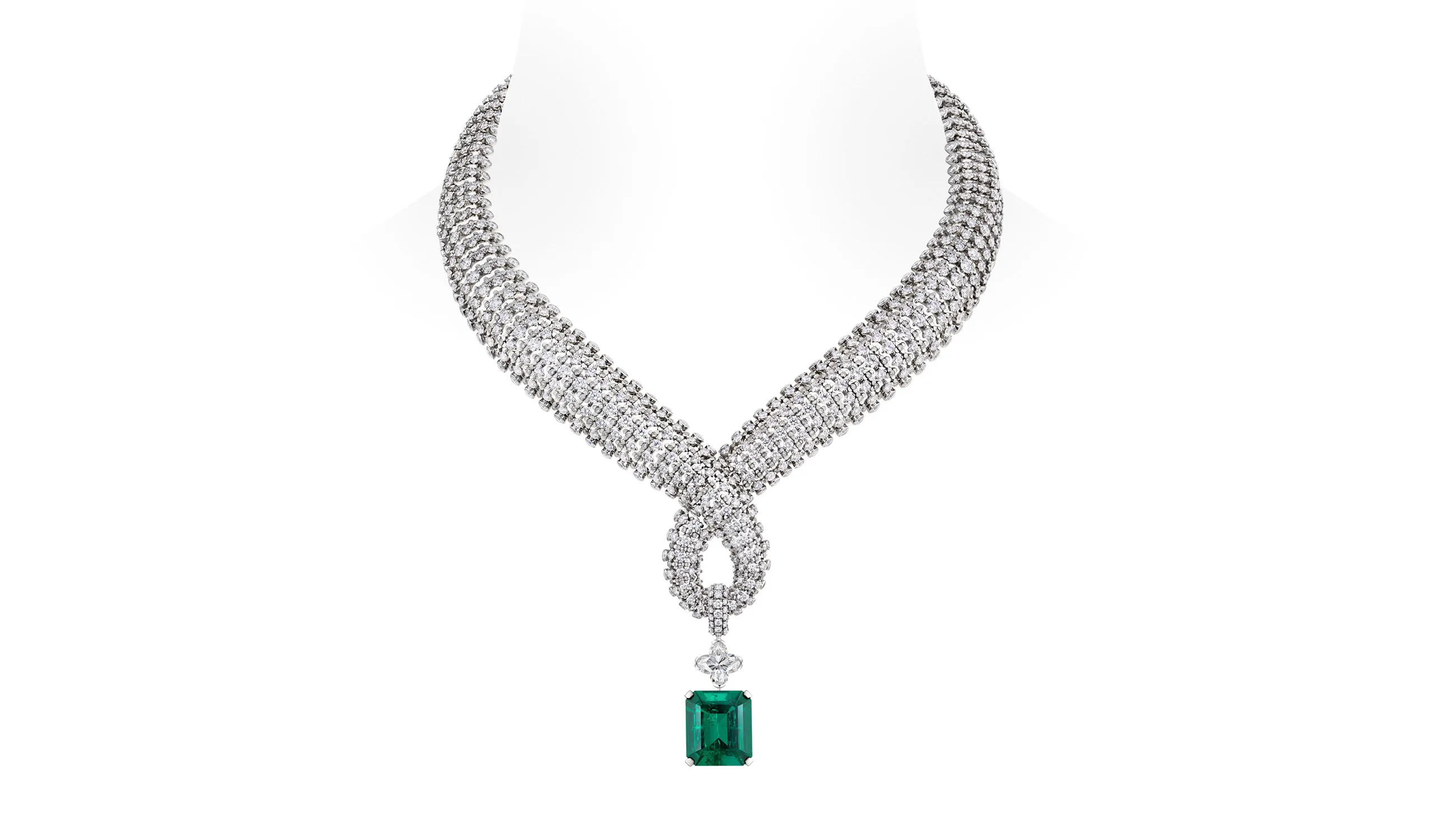 <p>The necklace is one of the most voluminous pieces in the Mythica high jewellery collection</p>
