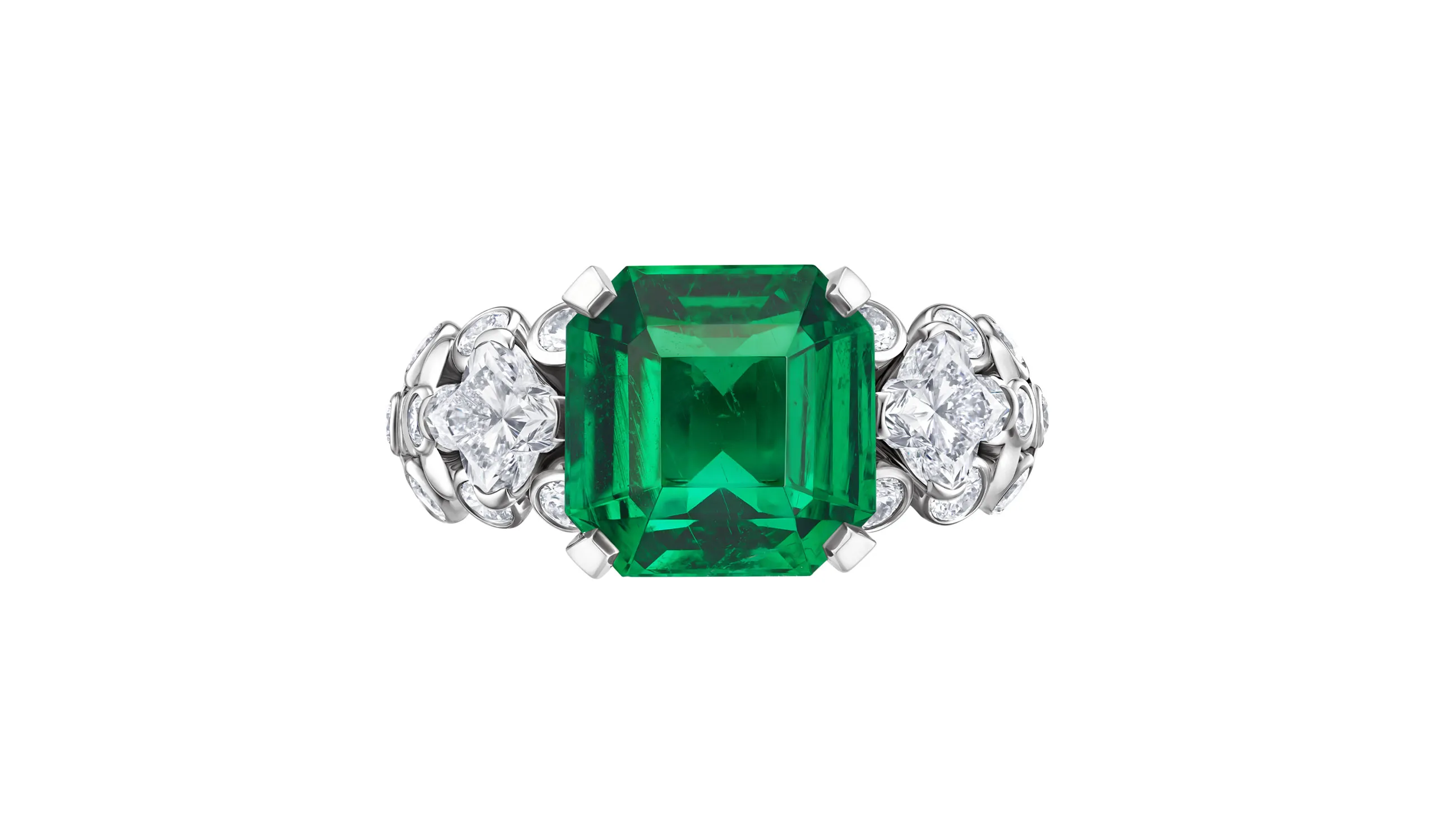 <p>A Mesmerism emerald and diamond jewellery ring</p>
