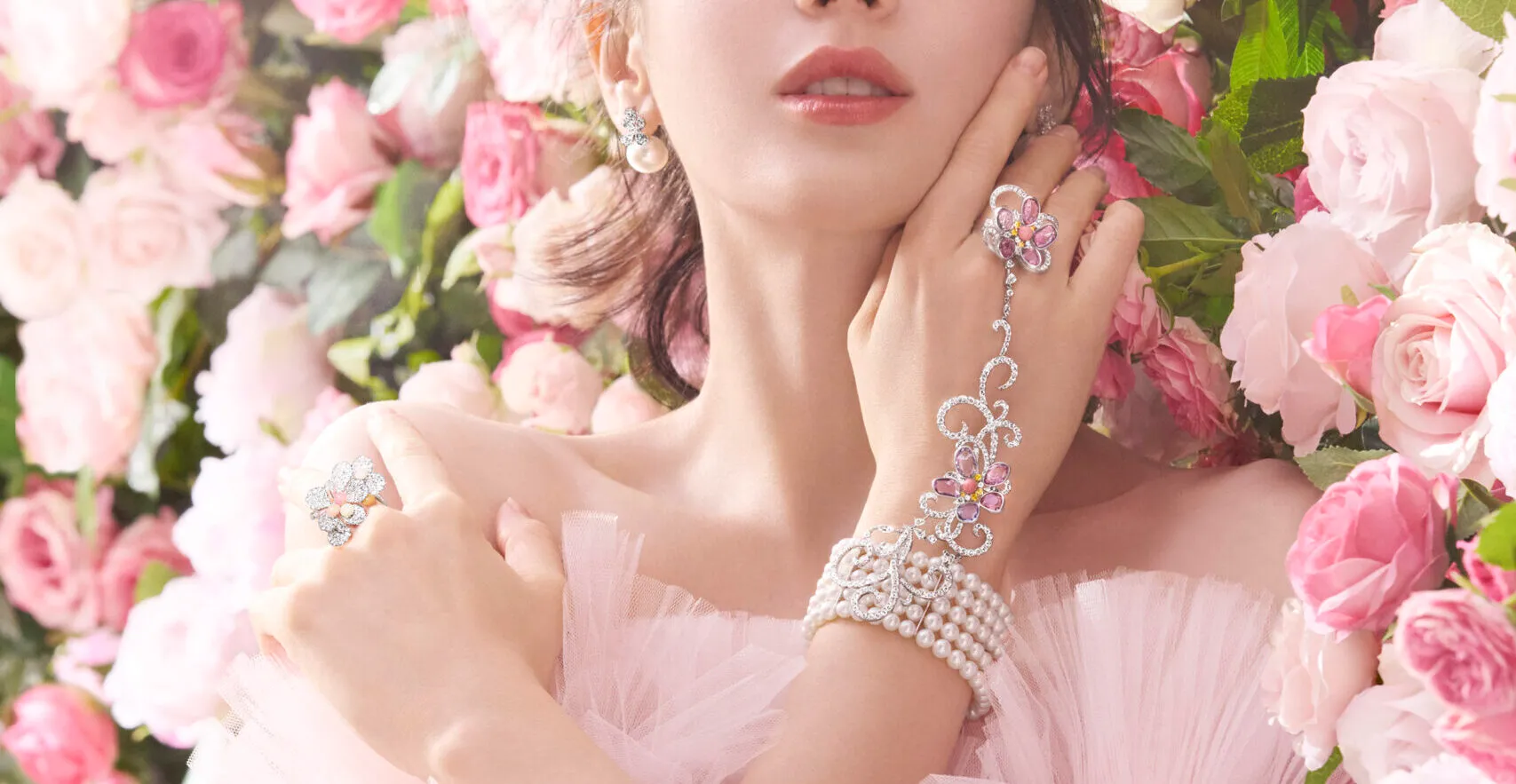 <p>Mikimoto’s global brand ambassador, Dilraba Dilmurat, a Chinese actress and singer, wears a hand jewel with a bracelet and connected ring from the Les Pétales High Jewellery collection</p>