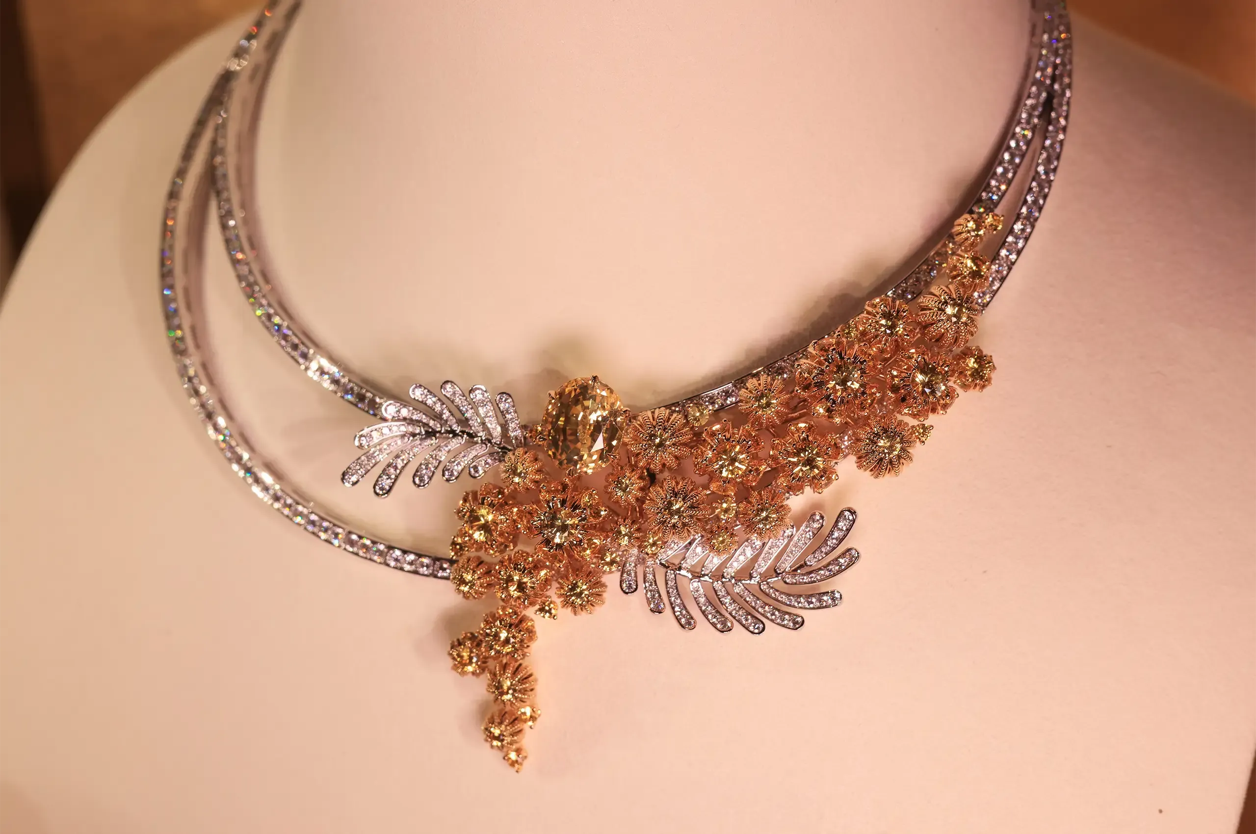 Set with yellow Sri Lankan sapphires totalling 11.65 carats, the Blooming Senses necklace honours the bright yellow mimosa flowers found in the hills of Grasse, France, at sunrise