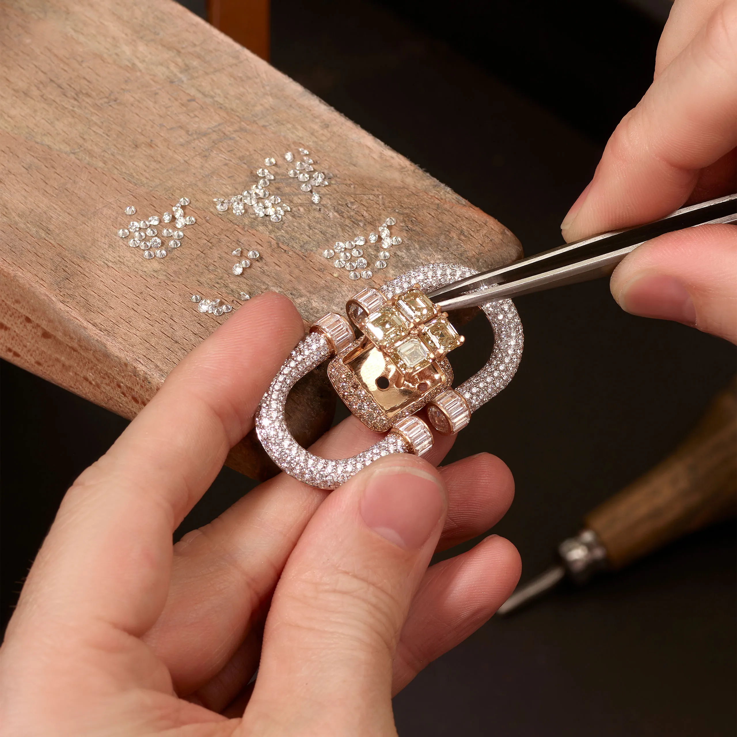 Pomellato Stile Libero Attaché necklace.