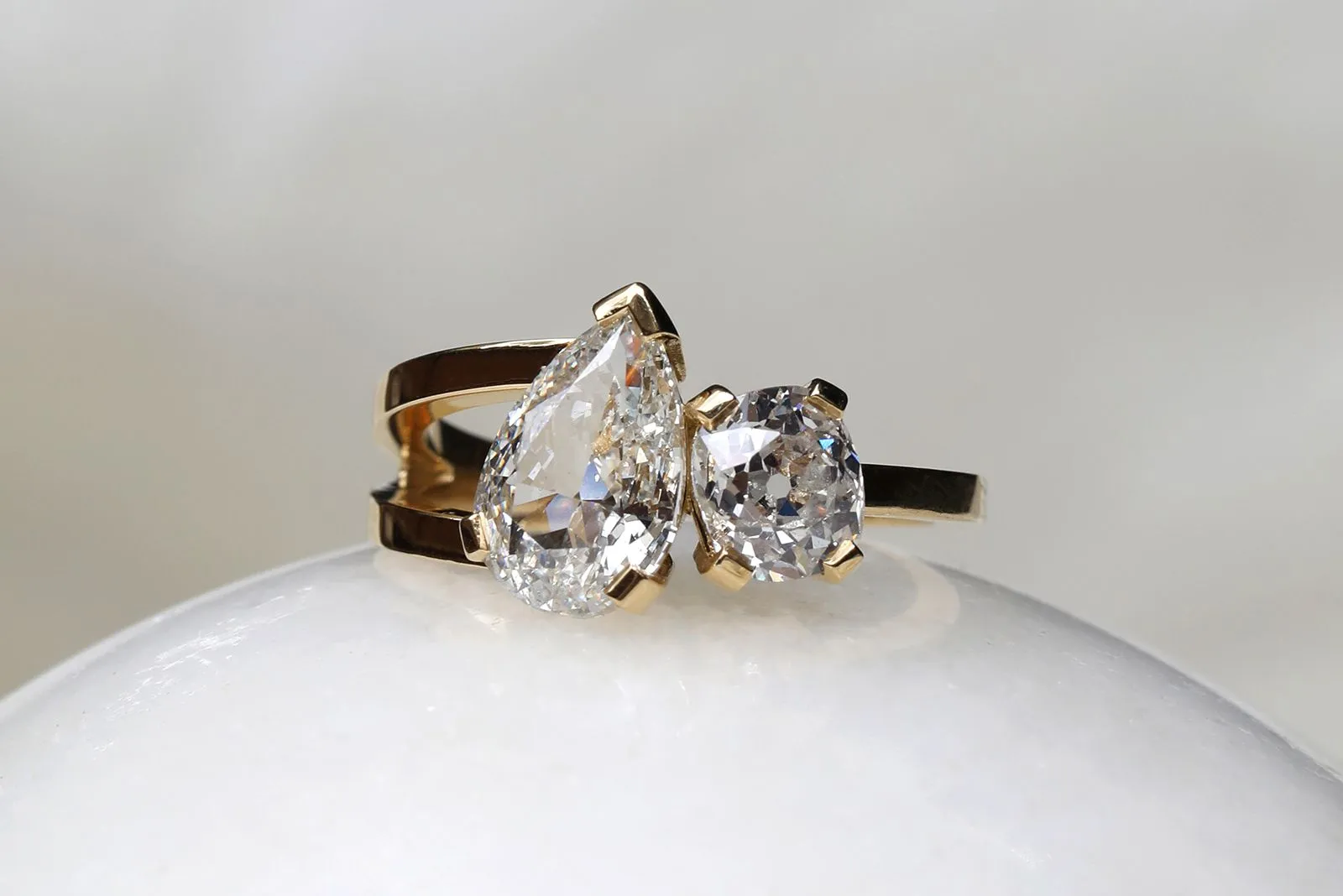 <p>Rachel Boston diamond and gold Toi & Moi ring</p>