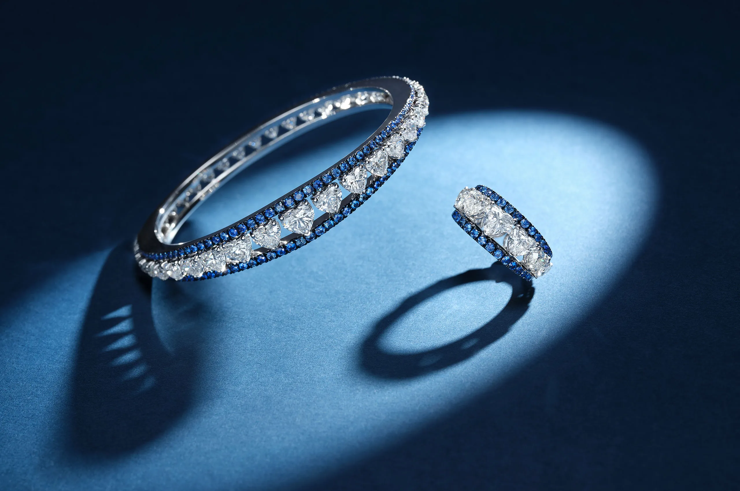 The Oriental Night parure transports Recarlo’s signature heart-cut diamond into the world of High Jewellery