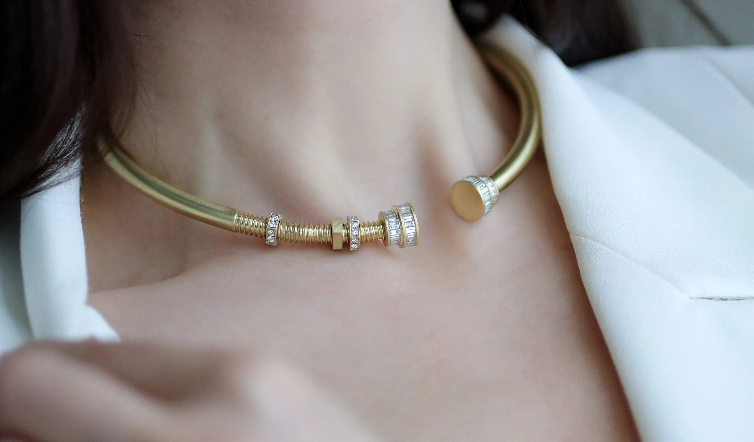 <p>One of the ends unscrews, enabling the wearer to add new elements, such as your favourite team colours or your kids’ birthstones</p>
