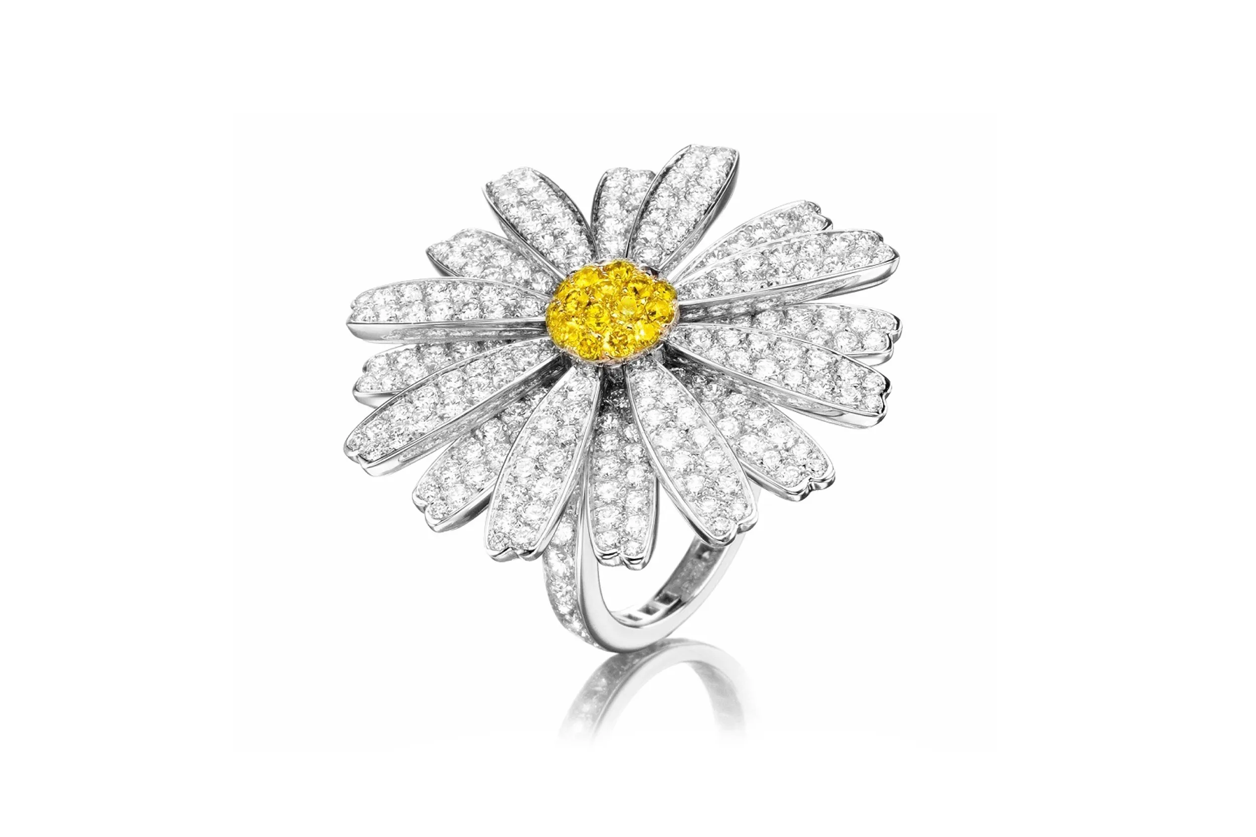 <p>Tabbah ‘Daisy Love’ ring with colourless and fancy yellow diamonds in 18k white gold</p>