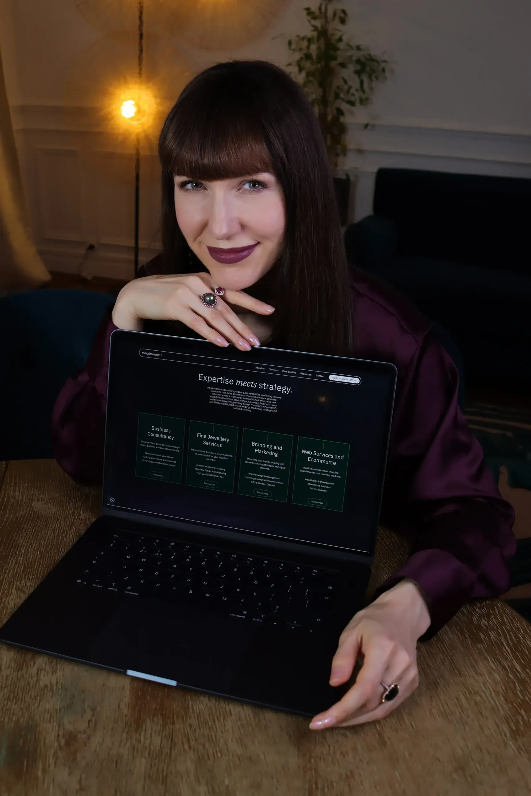 Katerina takes a closer look at Morphee World’s services, which span business consultancy, fine jewellery production, branding, marketing and e-commerce