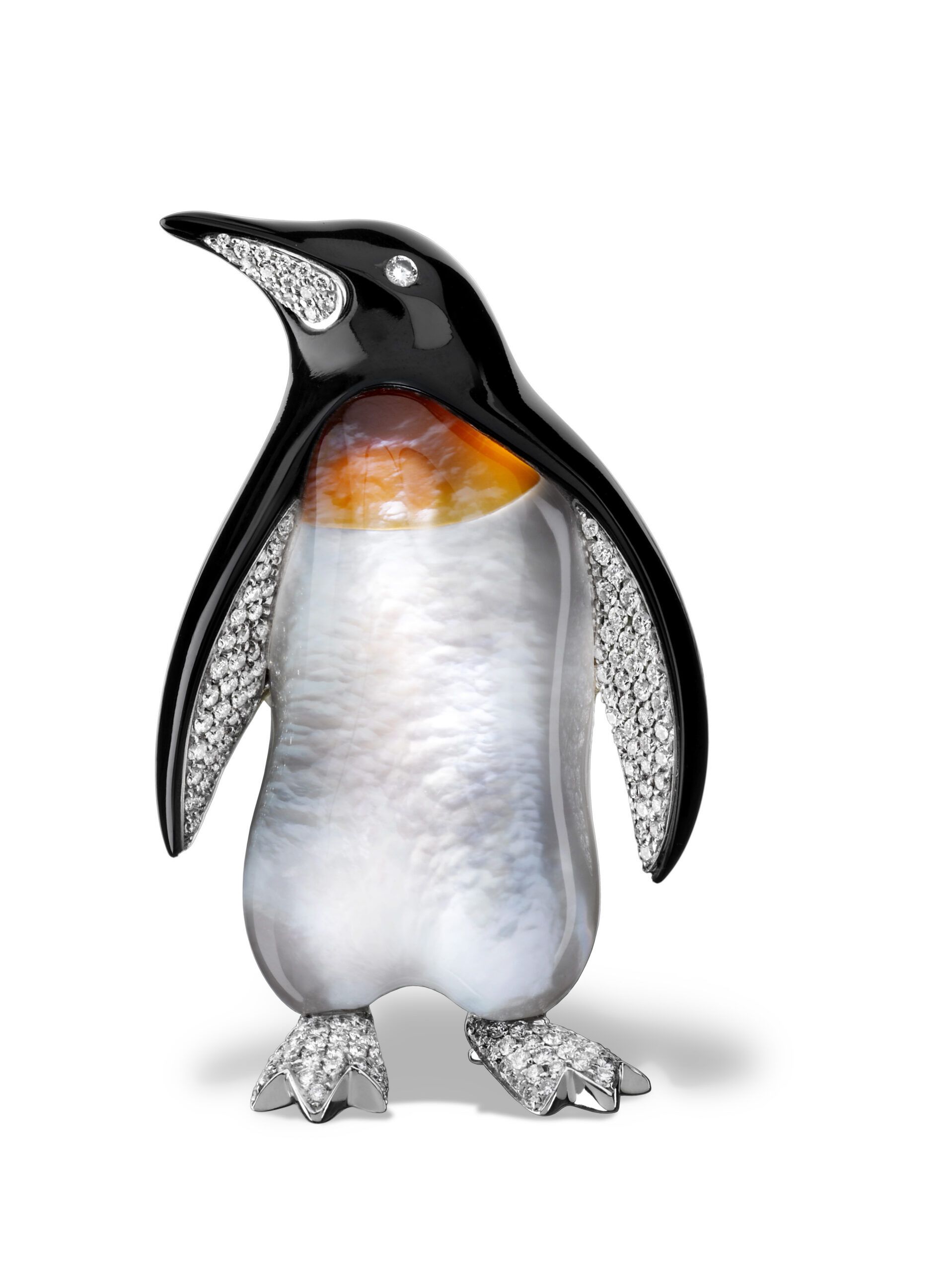 Pinguino brooch in white gold, diamonds, white mother of pearl, cornelian, onyx and rock crystal, bringing a touch of wit to a richly worked jewel.