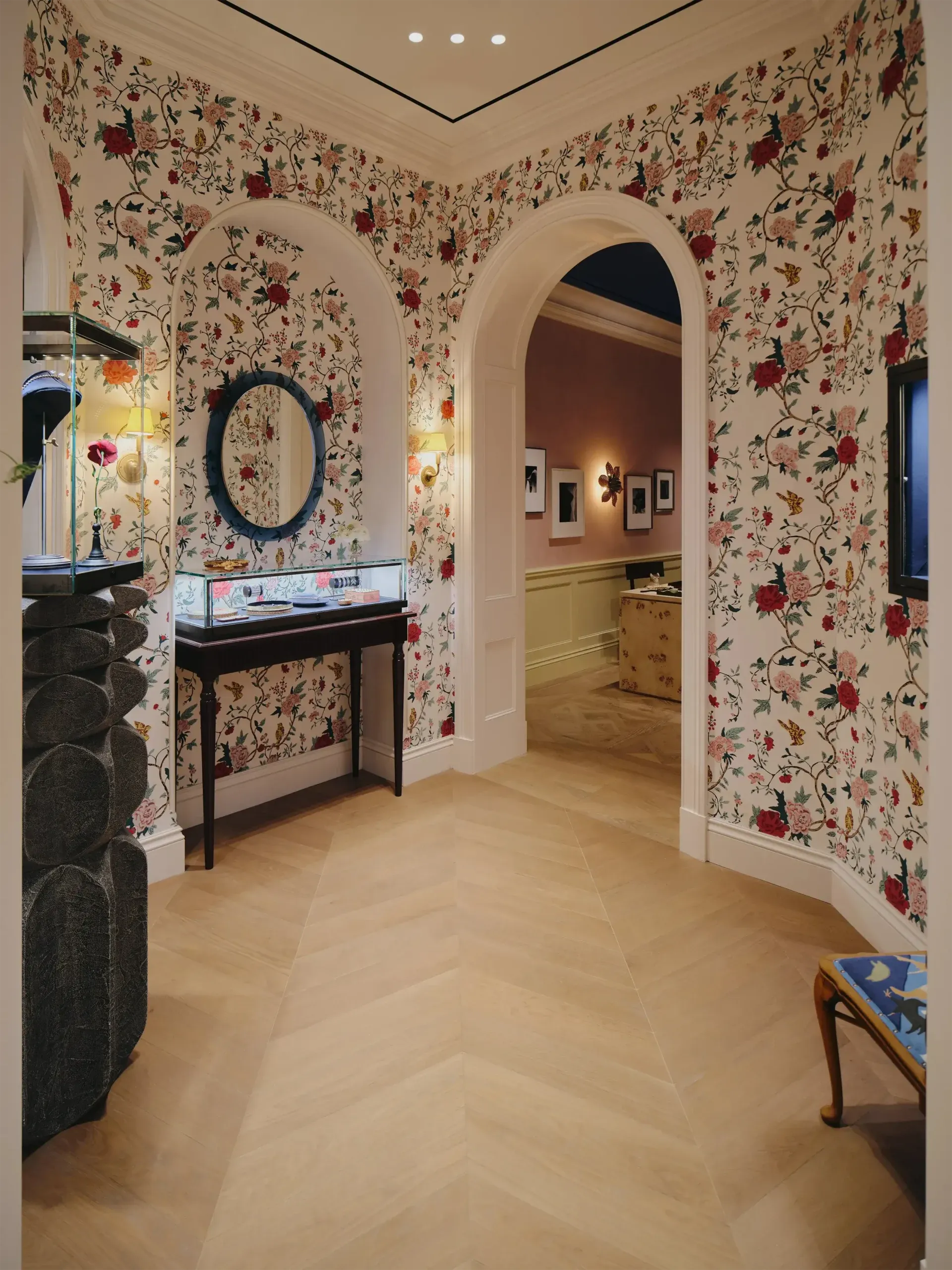 Hand printed wallpaper, collected furniture and architectural details bring the layered character of McCormack’s Mayfair townhouse to the West Coast.
