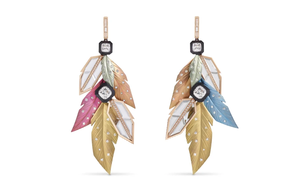 <p>NUUN x Asprey earrings with multicoloured diamonds, rock crystals in titanium and 18k rose gold</p>