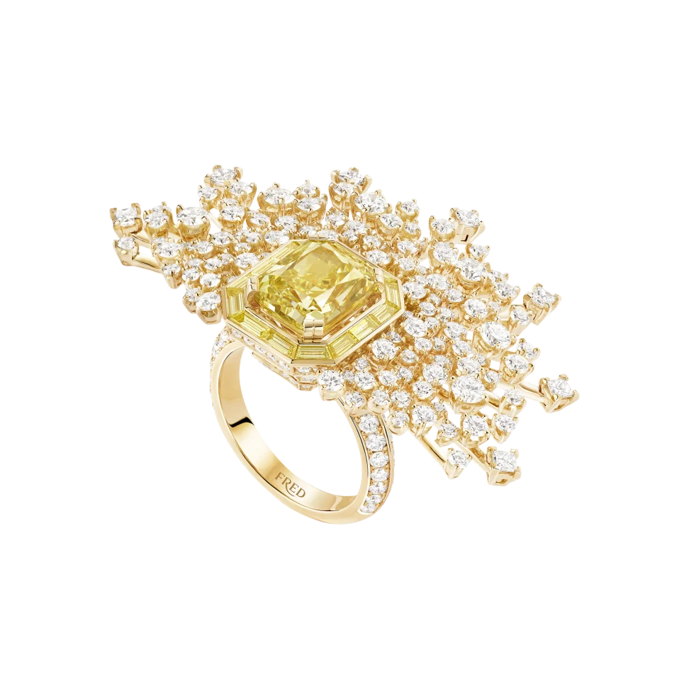 Maison FRED Soleil d’Or ring, set with a 4.31-carat emerald-cut yellow diamond and white diamonds in 18k white and yellow gold