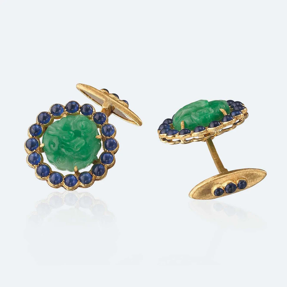 <p>Buccellati cufflinks in yellow gold with jades and sapphires</p>