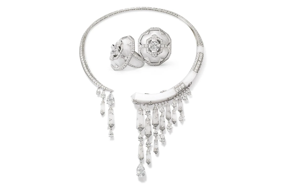 <p>Chaumet Lumieres d’Eau high jewellery necklace and earrings in white gold, frosted rock crystal and diamonds</p>
