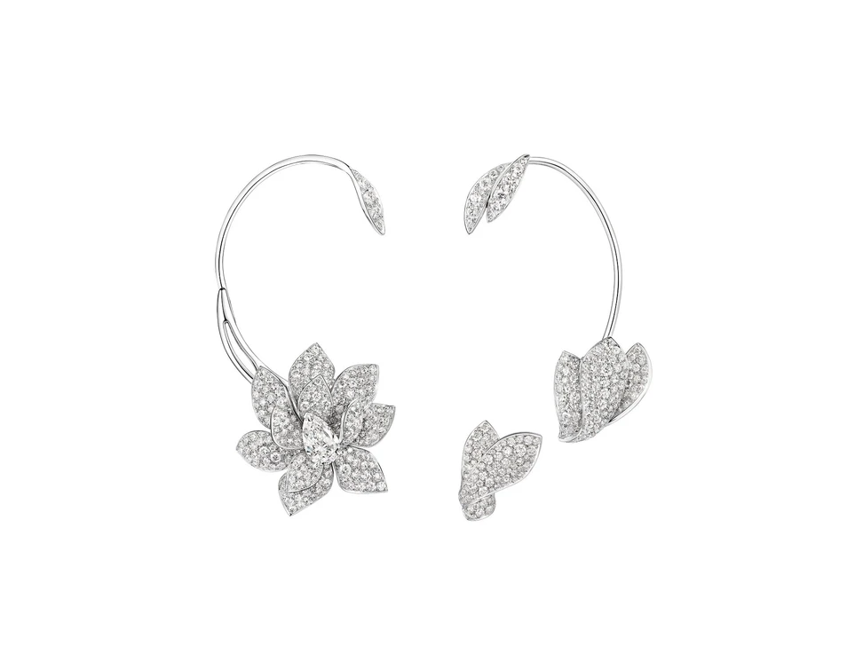 <p>With removable white gold wires, the Magnolia Grandiflora high jewellery ear cuffs play with asymmetry</p>