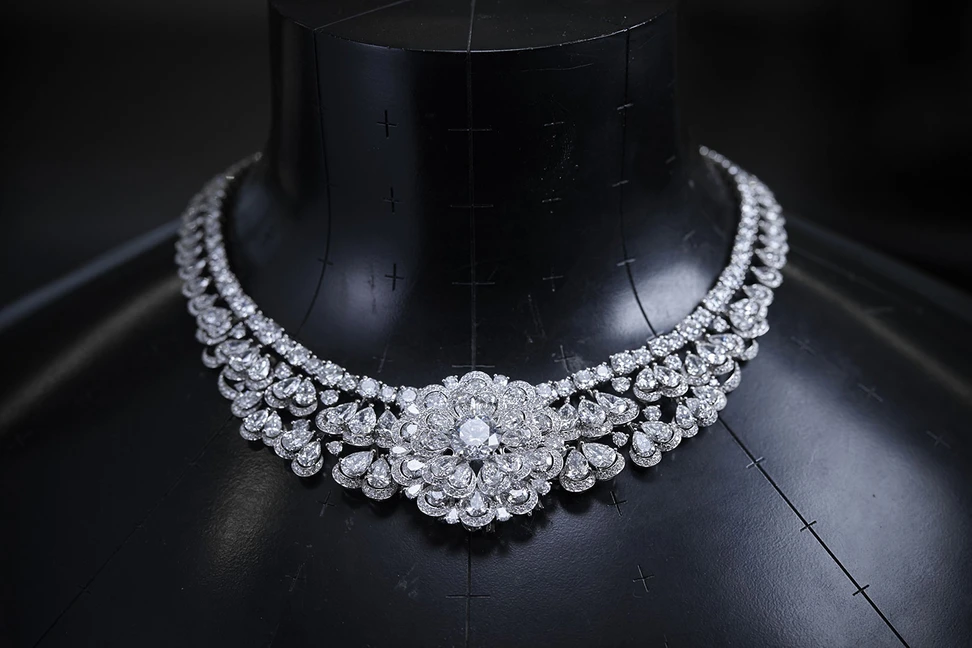 <p>Chopard ‘Queen of Kalahari’ necklace with pear and brilliant cut diamonds</p>