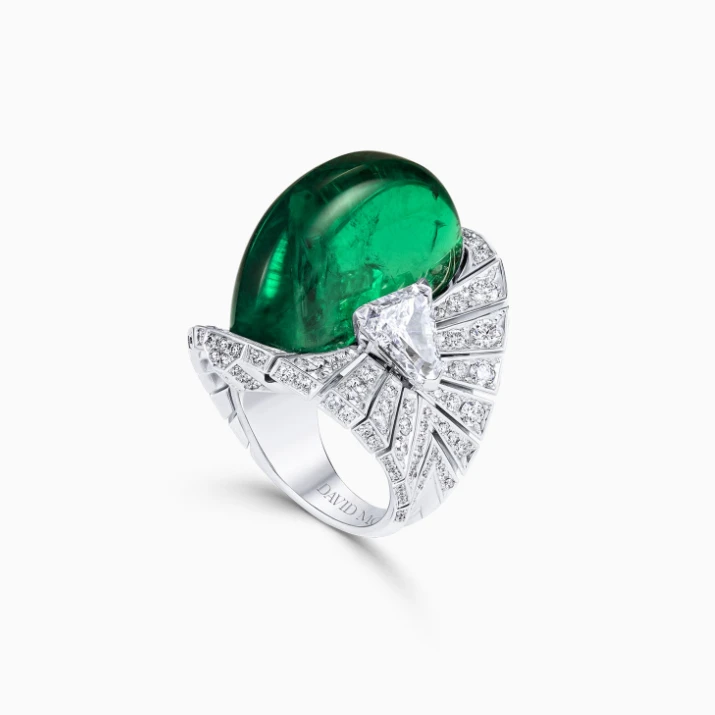 <p>David Morris Manta ring with 33.40ct Colombian emerald and 6.64ct white diamonds, set in 18ct white gold</p>