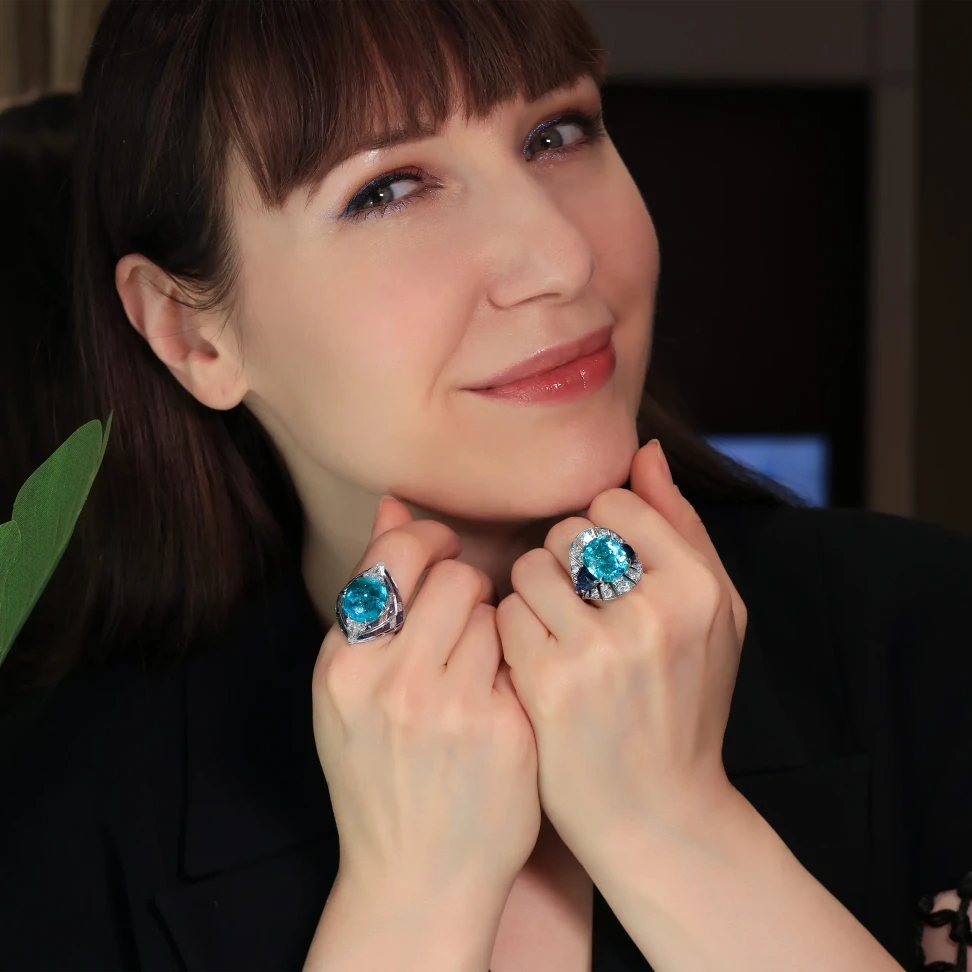Katerina Perez doubles up on Paraiba tourmalines while discovering David Morris’s Legacy of Colour Volume II during Paris Haute Couture Week