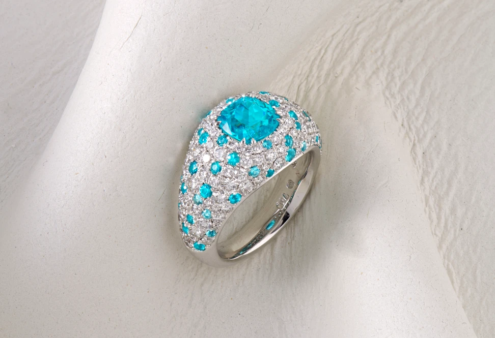 <p>Doris Hangartner Eye in the Sky ring with paraiba and diamonds in 18k white gold</p>