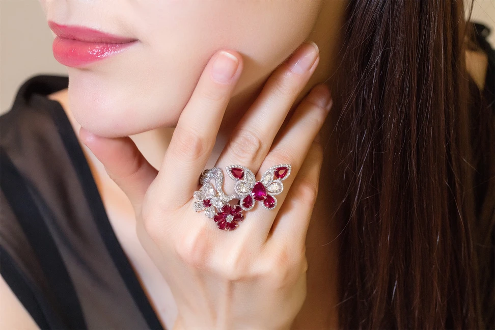 <p>Faidee Burmese ruby and diamond ring</p>