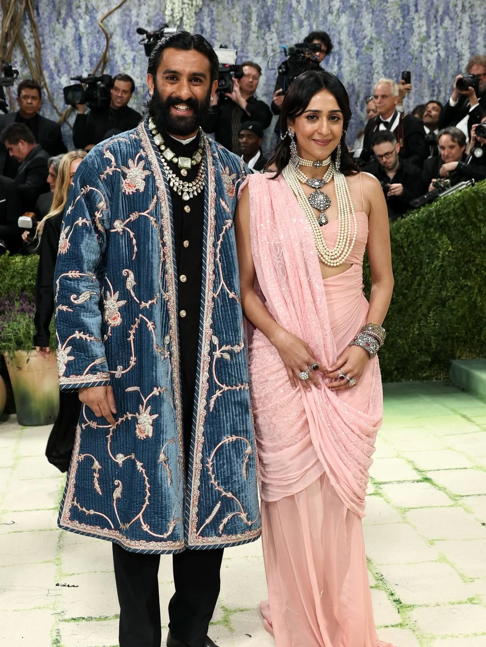 <p>Princess Gauravi layered pearl necklaces from The Gem Palace in Jaipur, a kundan<em> </em>choker and heritage bangles</p>
