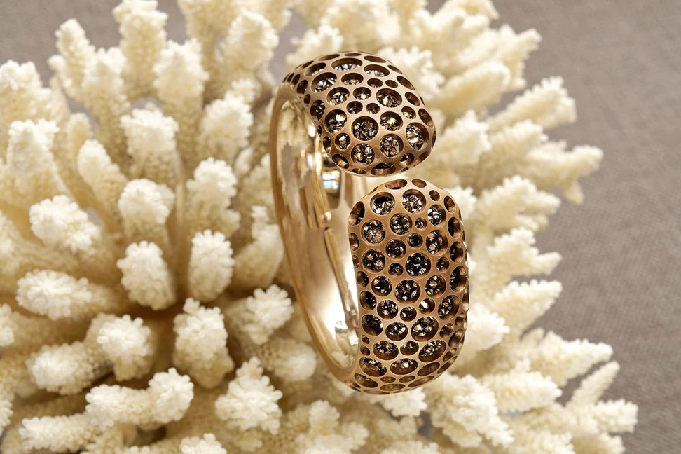 <p>Hemmerle Harmony bangle with diamonds, bronze, white gold, 2019, courtesy Hemmerle</p>