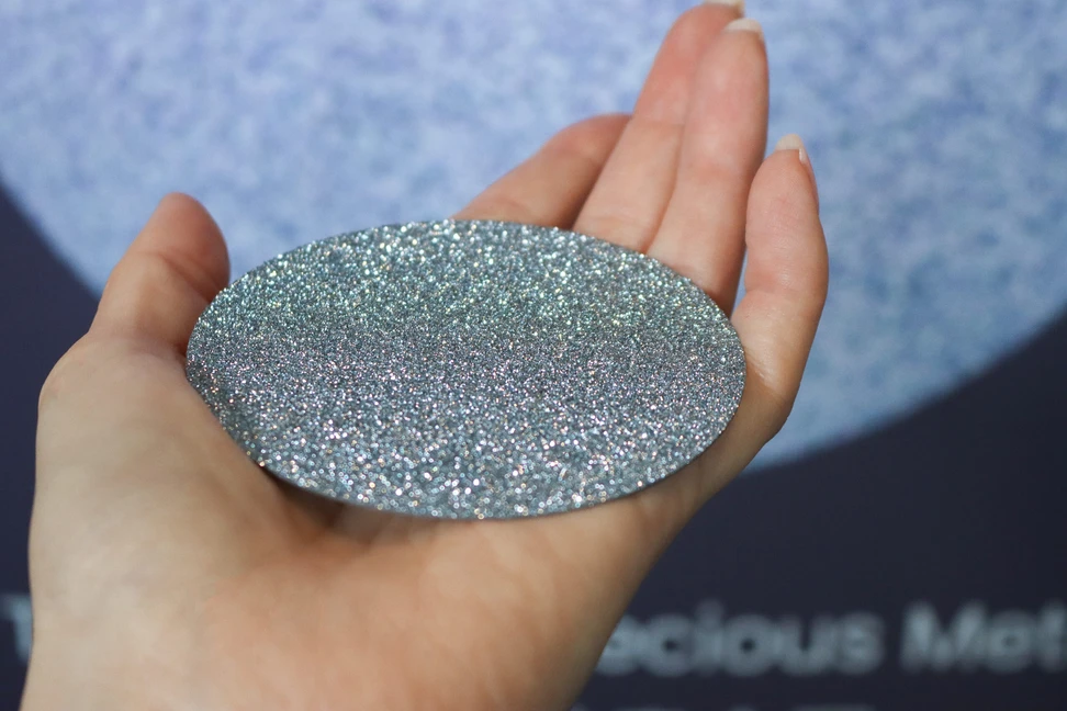 <p>€30,000, €20,000 and €10,000 worth of crystalline osmium will be awarded to the top three winners for the 2026 edition</p>