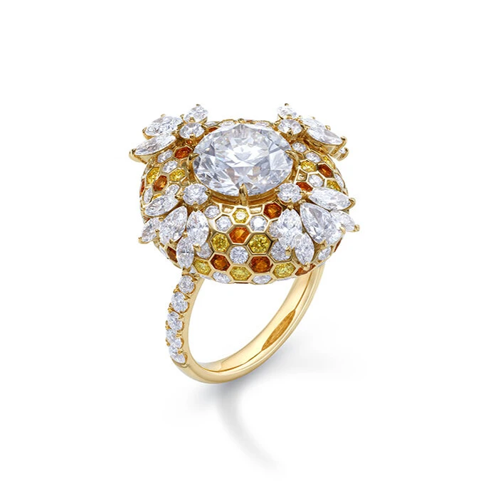 <p>The design was inspired by a honeybee—Osbourne’s pet name.</p>