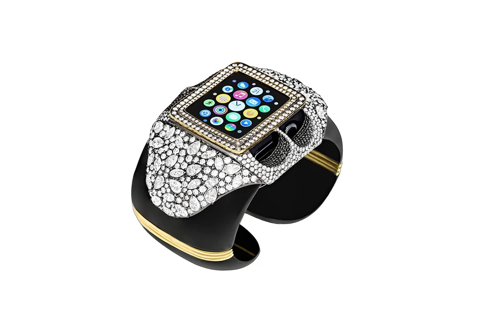 <p>Margot McKinney Apple Watch cuff bracelet with over 25 cts of diamonds</p>