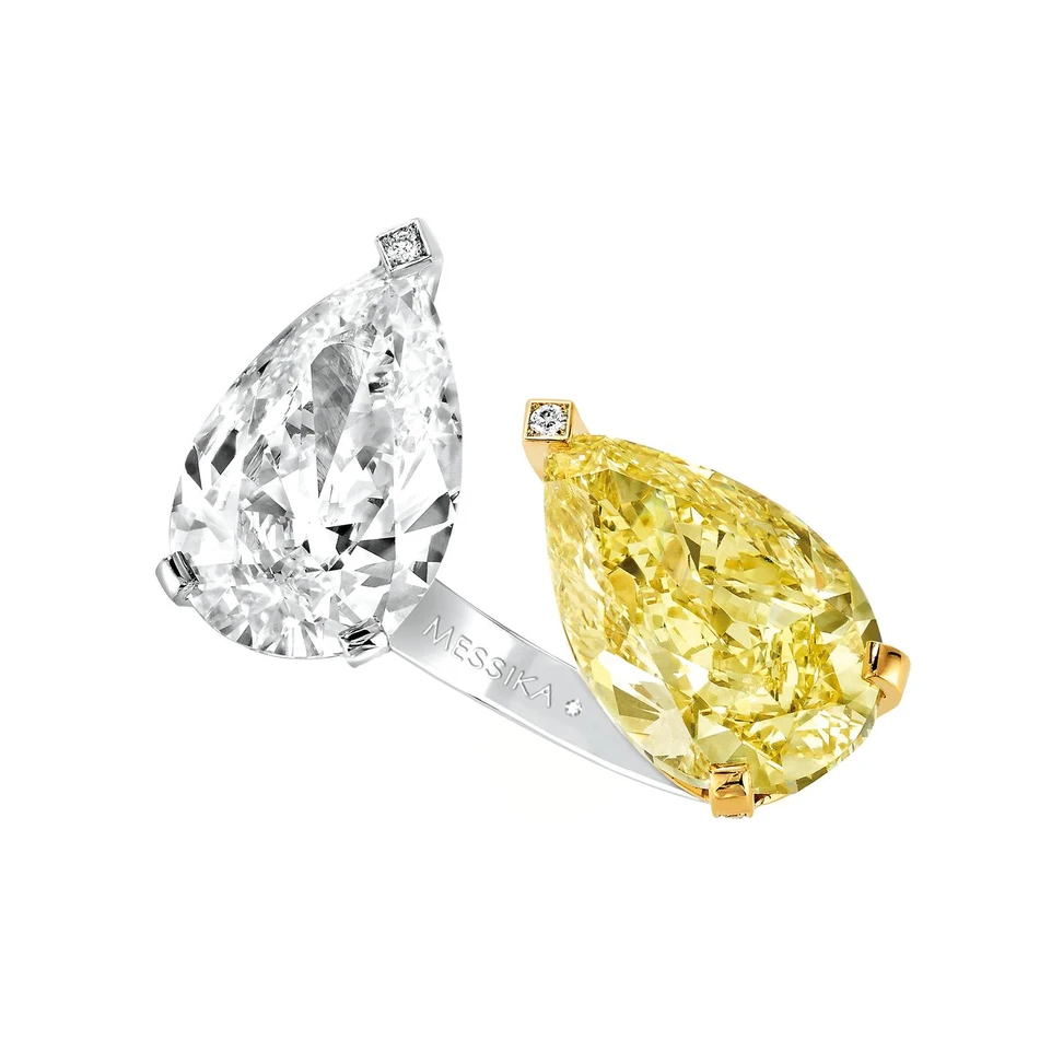 <p>Messika Yellow and white diamond Toi et Moi high ring</p>
