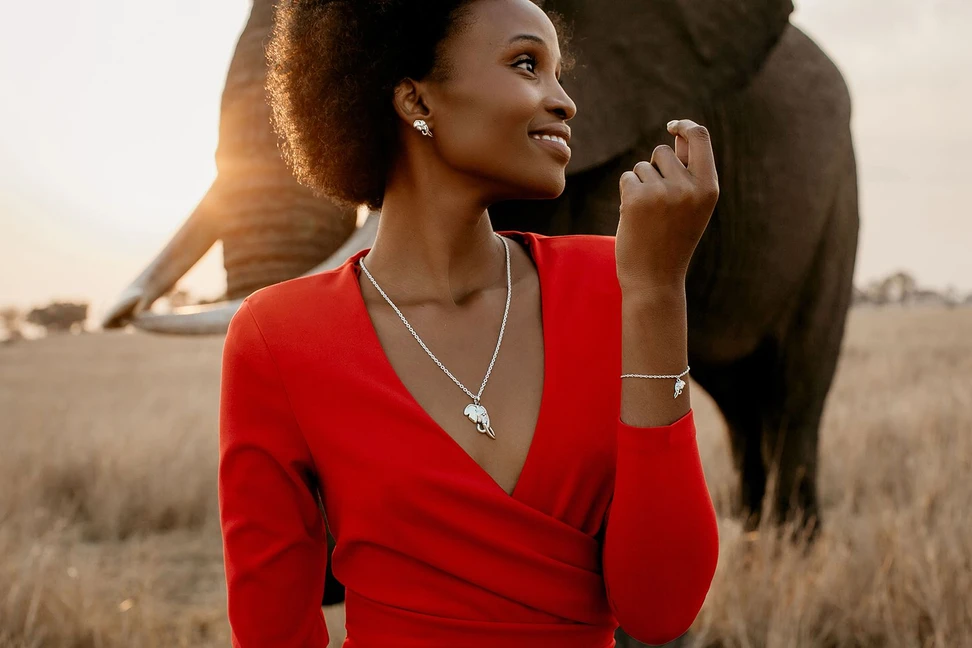 <p>Model Patrick Mavros silver necklace and bracelet from the Tusk collection</p>