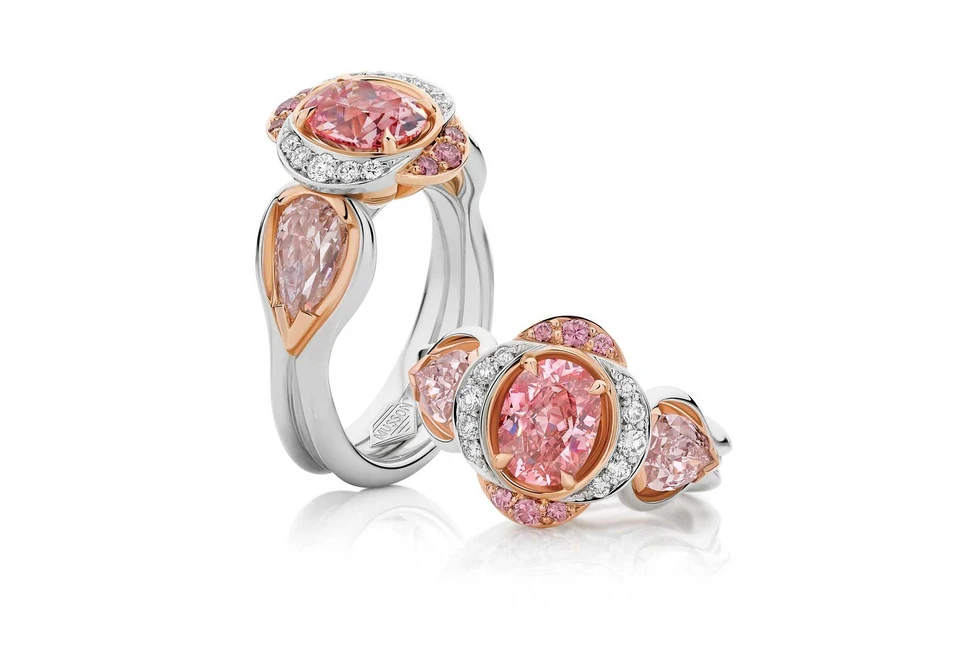 <p>Musson’s Lowanna pink diamond ring ring is set with a 1.27ct Fancy Vivid Argyle pink diamond, complemented by a pair of 1.78ct blush pink diamond shoulders set in a white and rose gold bespoke Musson design</p>
