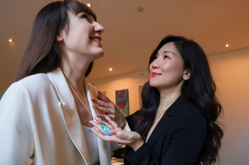 Olivia Chan shares some of the exceptional Australian opals she has collected with Katerina during their meeting in Sydney