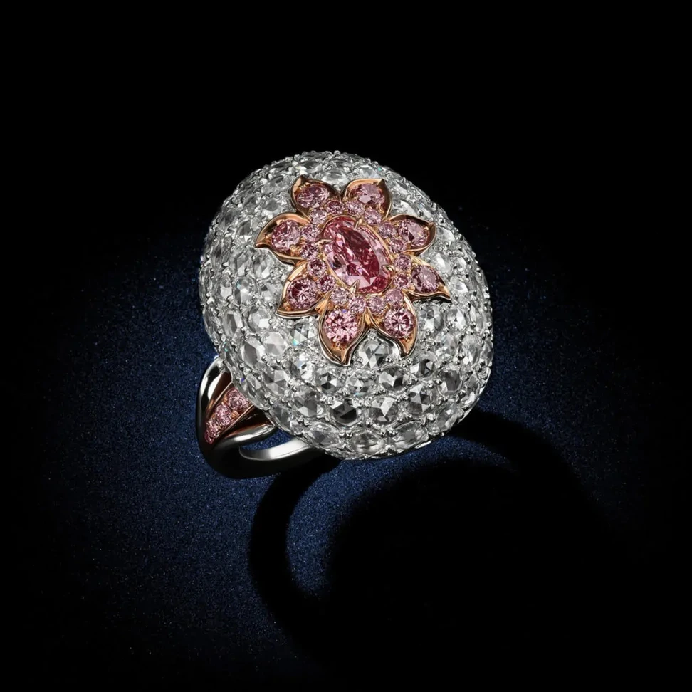 <p>Rosenberg Diamonds & Co. Dome Ring</p>