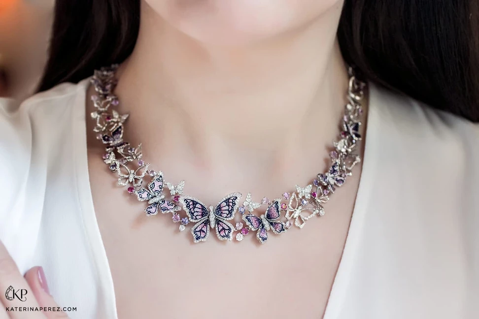 <p>SICIS butterfly necklace with micromosaic , sapphires and diamonds in white gold</p>