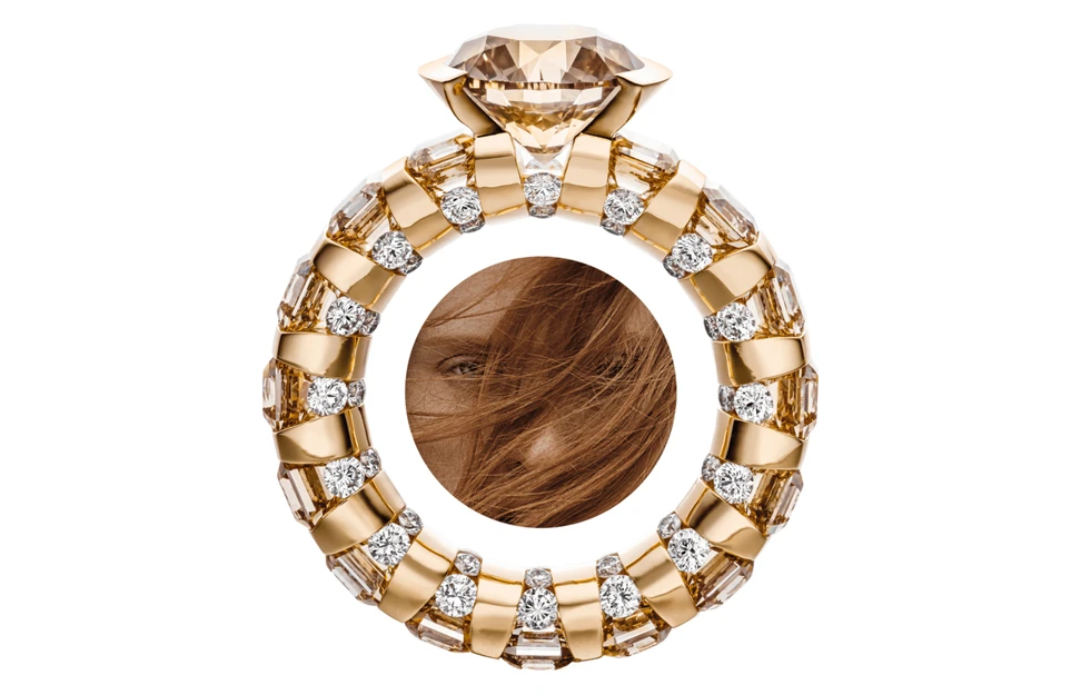 <p>Schaffrath Paradoxal High Jewellery ring with 6.29 carats of round brilliant-cut light brown diamonds, 6.18 carats of emerald-cut light brown diamonds and 2.57 carats of round brilliant-cut diamonds, set in 18k rose gold</p>