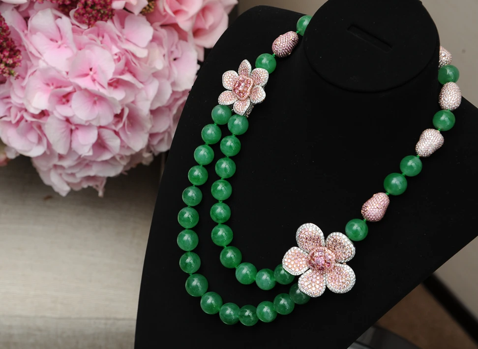 <p>The Argyle Empress Necklace by Chow Tai Fook</p>
