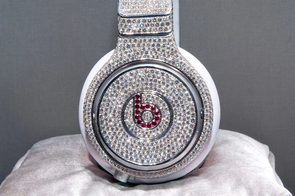 <p>The Beats x Graff Diamond wireless headphones</p>