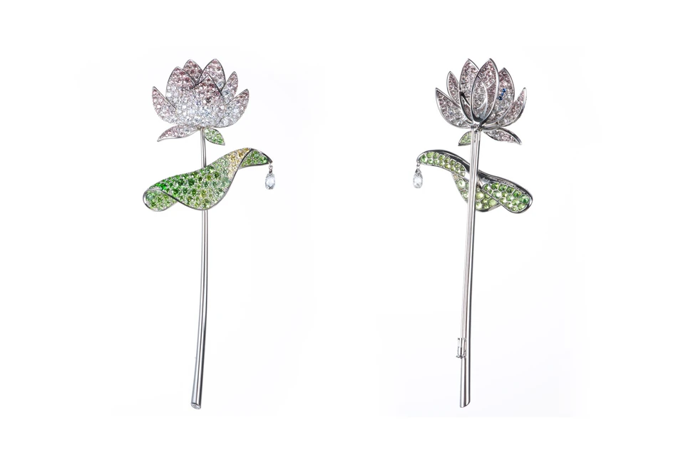<p>The Lotus Flower Brooch by Gimel</p>