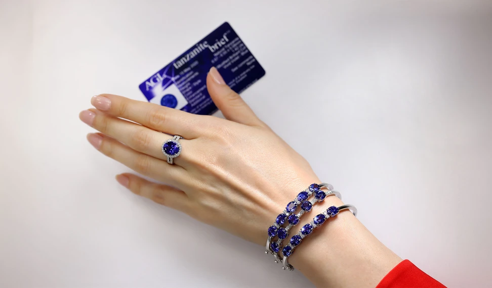 <p>Beautiful tanzanite jewellery crafted by the Royal Touch Group, including a dress ring and a trio of tanzanite and diamond bracelets</p>
