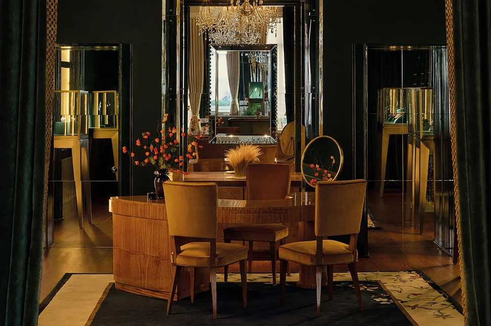 Glenn Spiro’s Mayfair showroom, located in the former studio of couturier Sir Norman Hartnell.
