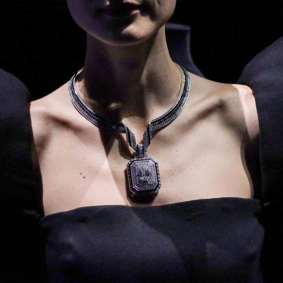 <p>A closer look at The Address necklace from the Histoire de Style ‘Nom: Boucheron Prénom: Frédéric’ High Jewellery collection, set with a 10.01-carat Type IIa diamond</p>
