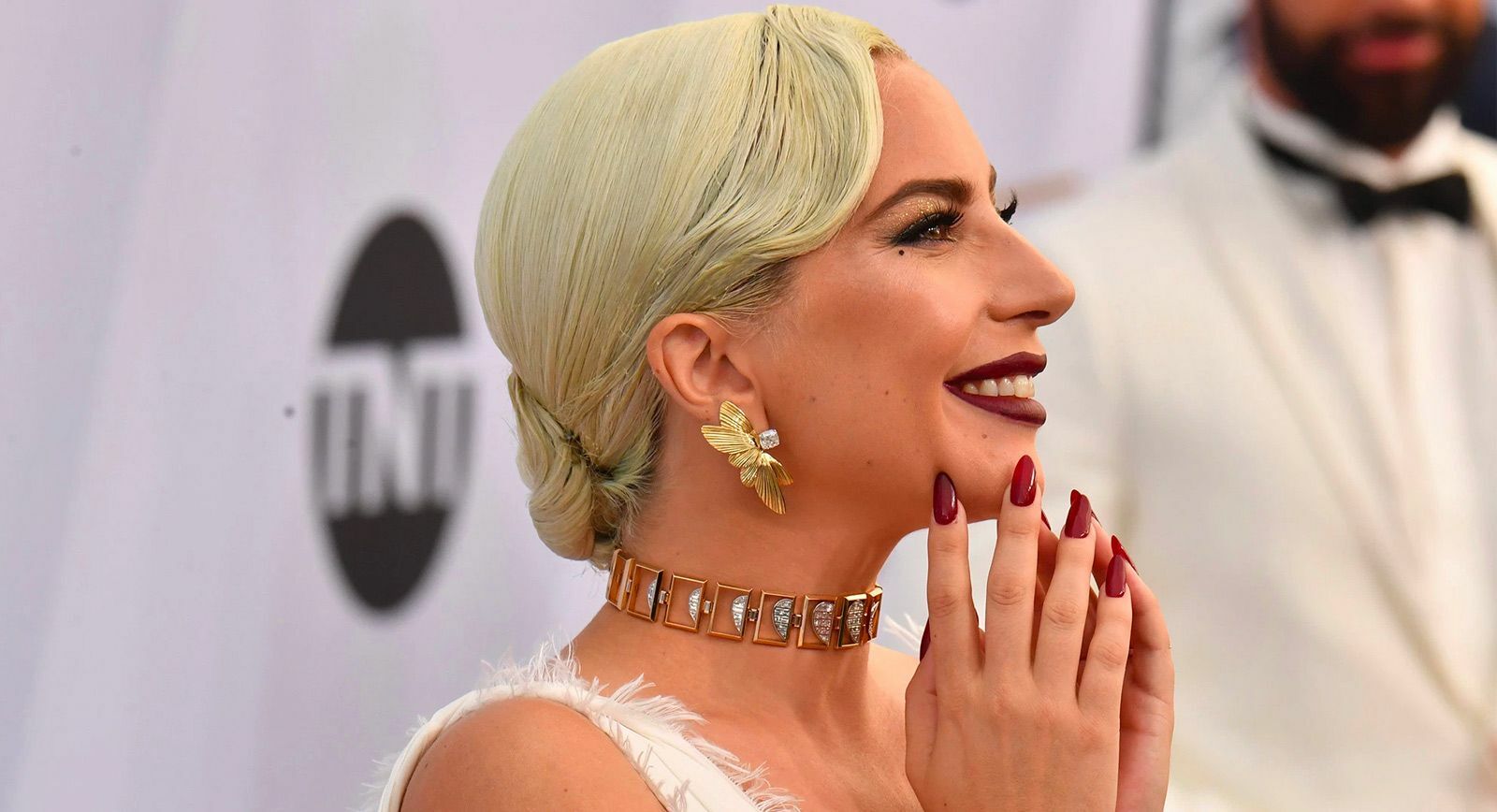 Lady Gaga wearing Tiffany&Co at SAG Awards 2019