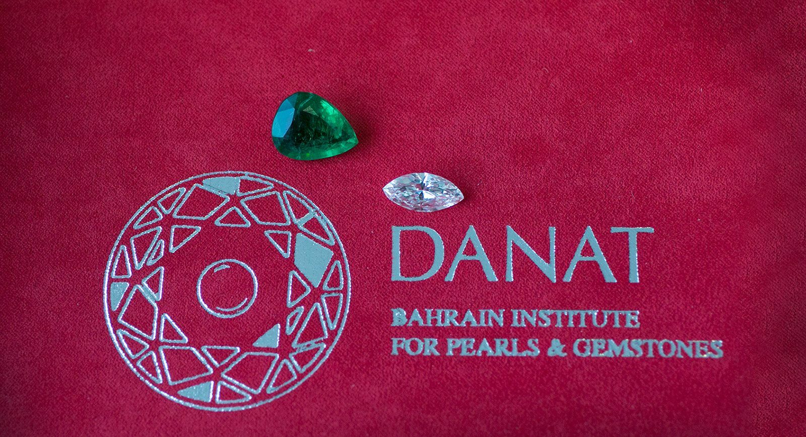 Институт жемчуга и драгоценных камней Danat в Бахрейне