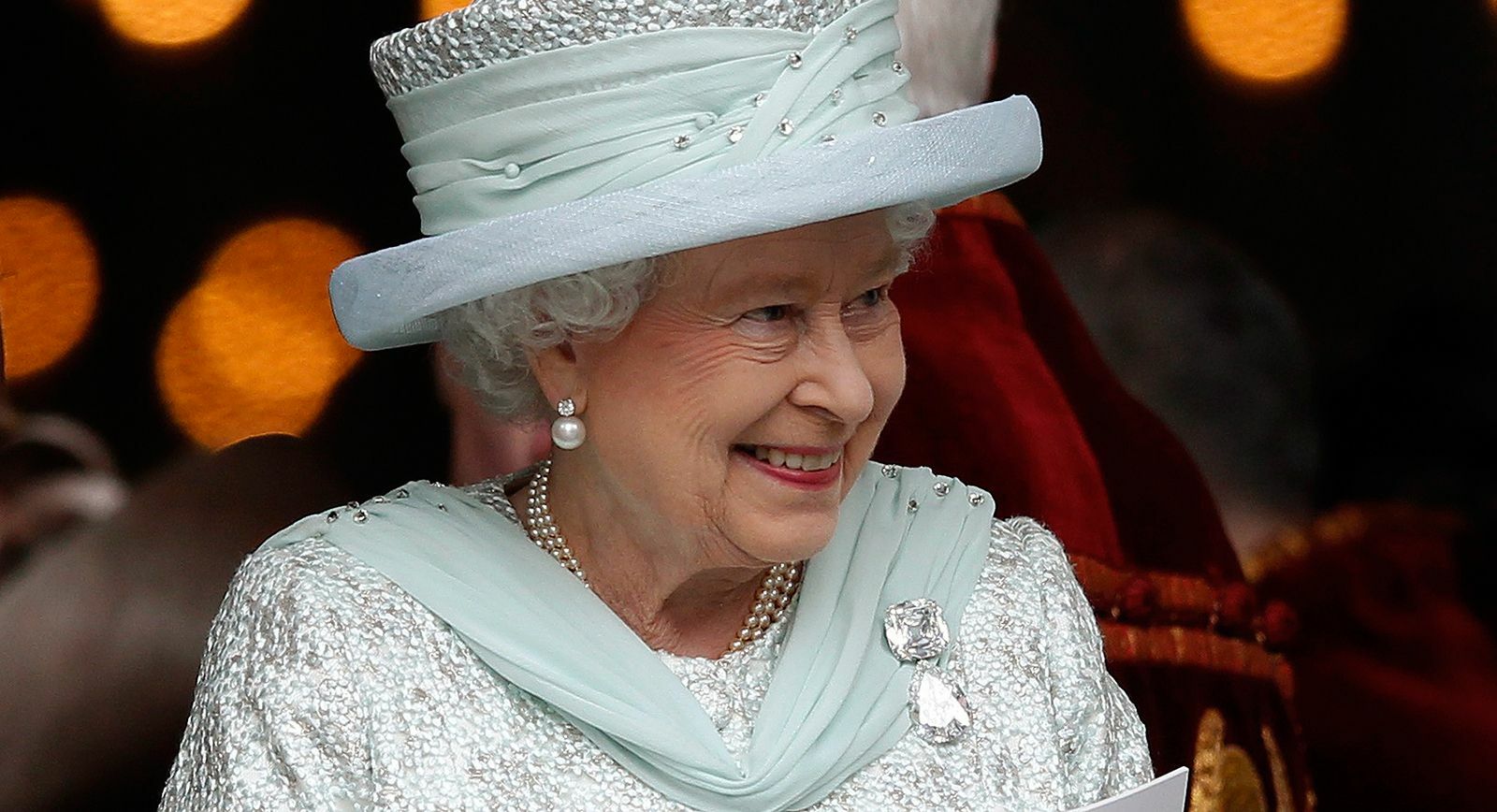Queen Elizabeth II wearing Granny's Chips diamond brooch