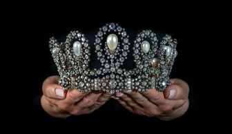 S1x1 banner royal tiara in natural pearl and diamonds   sotheby s geneva 11 may    1 1  4 