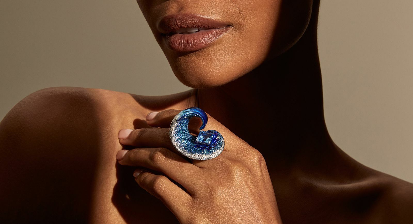 Faith Jewels Wave ring in sapphires and diamonds, created for a bespoke customer in Sydney, Australia 