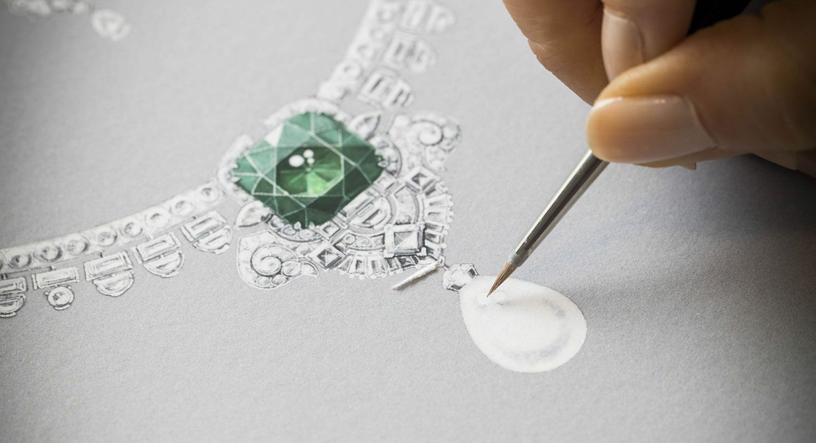 Émeraude en Majesté by Van Cleef & Arpels: Emeralds in All Their Glory