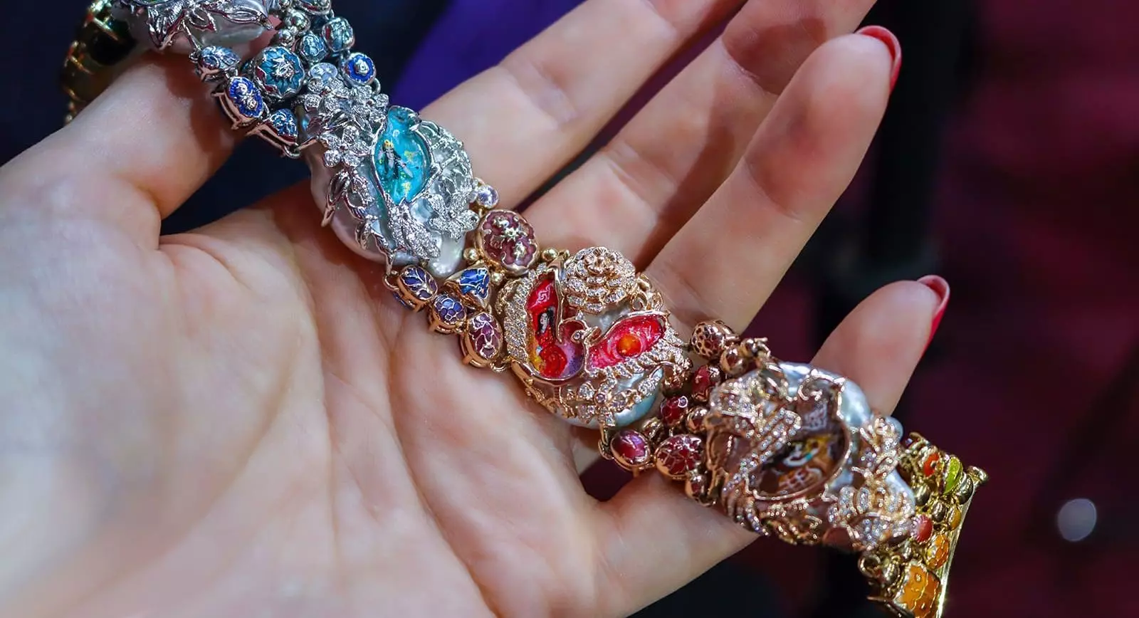 Alessio Boschi Harem's Garden High Jewellery bracelet 