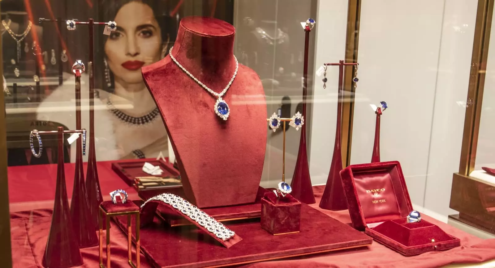 Jewellery on display at Haute Jewels Geneva in 2022