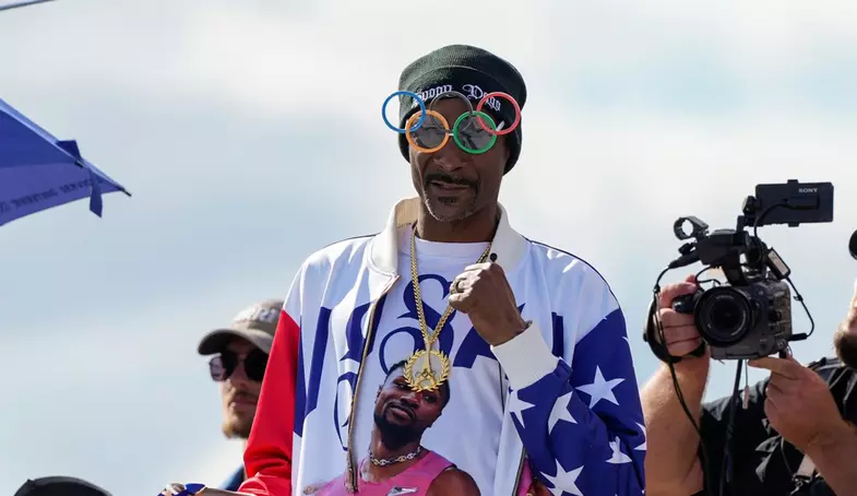 S2x1 snoop dogg olympics paris ap banner.jpg