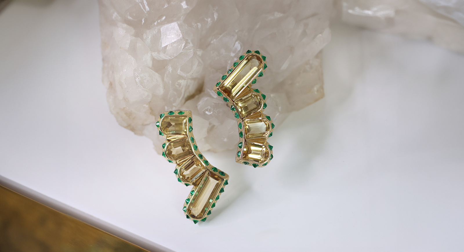 Hugo Cahill Hyperborea earrings from the Renaissance High Jewellery collection, set with citrines and emeralds in 18k palladium gold and 18k gold 